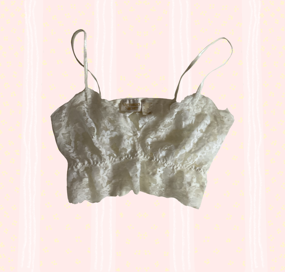 🤍 Vintage Victoria’s Secret Ivory Lace Cami 🤍