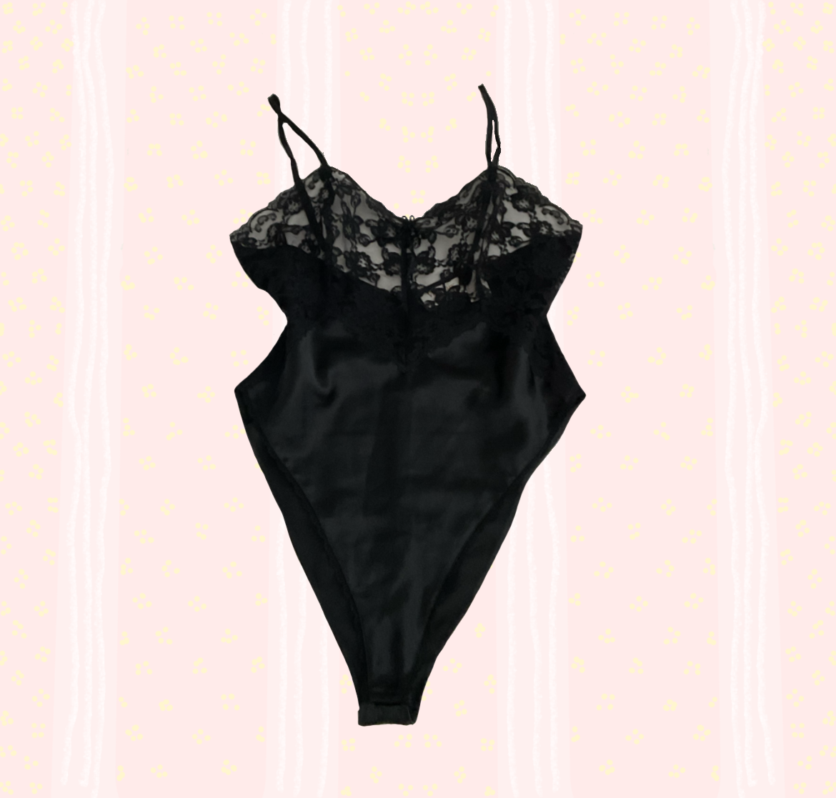 🖤Preloved Vintage Victoria’s Secret black lace bodysuit🖤
