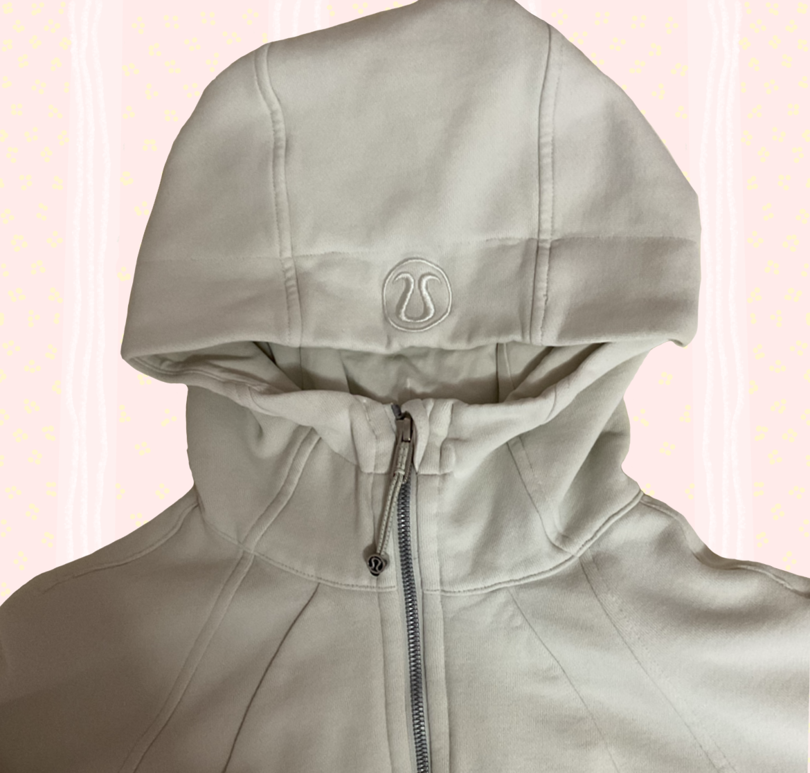 Preloved Lululemon scuba in bone🪽